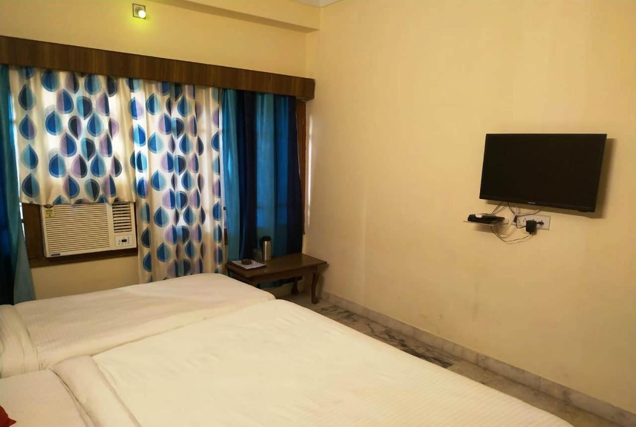 Hotel Vinayakam Udaipur Eksteriør billede